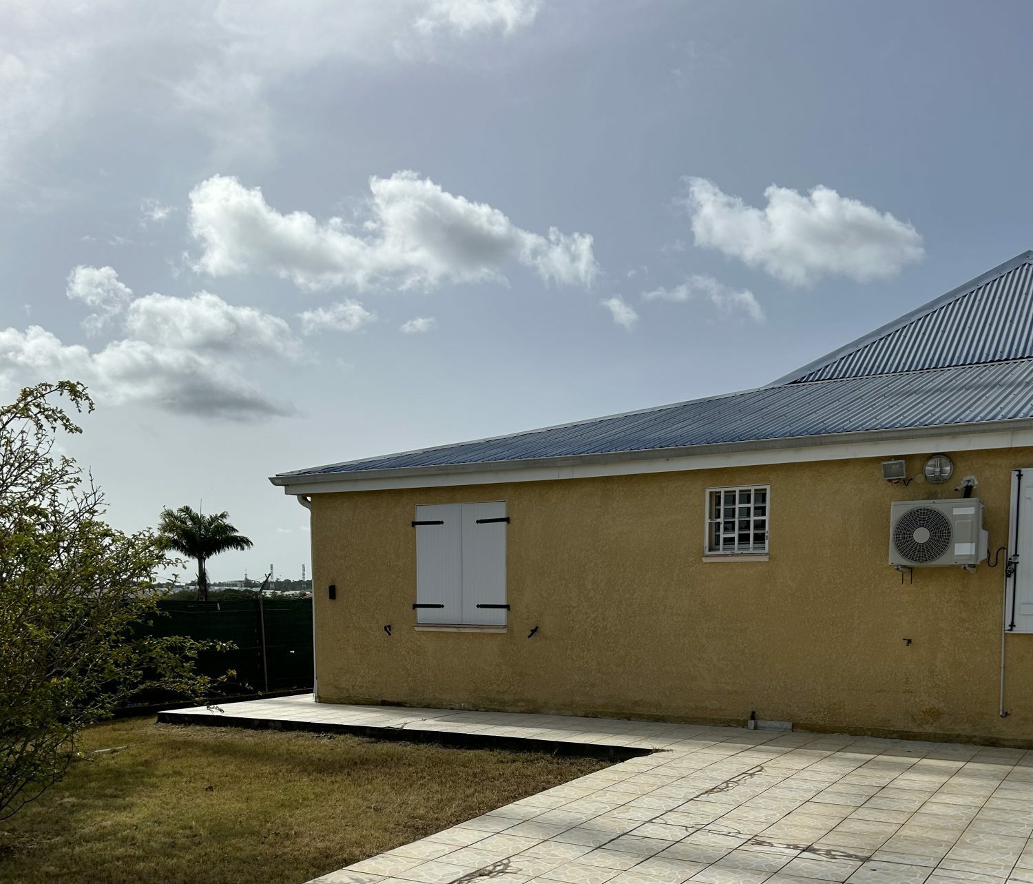 1725303237_VM272_2_original