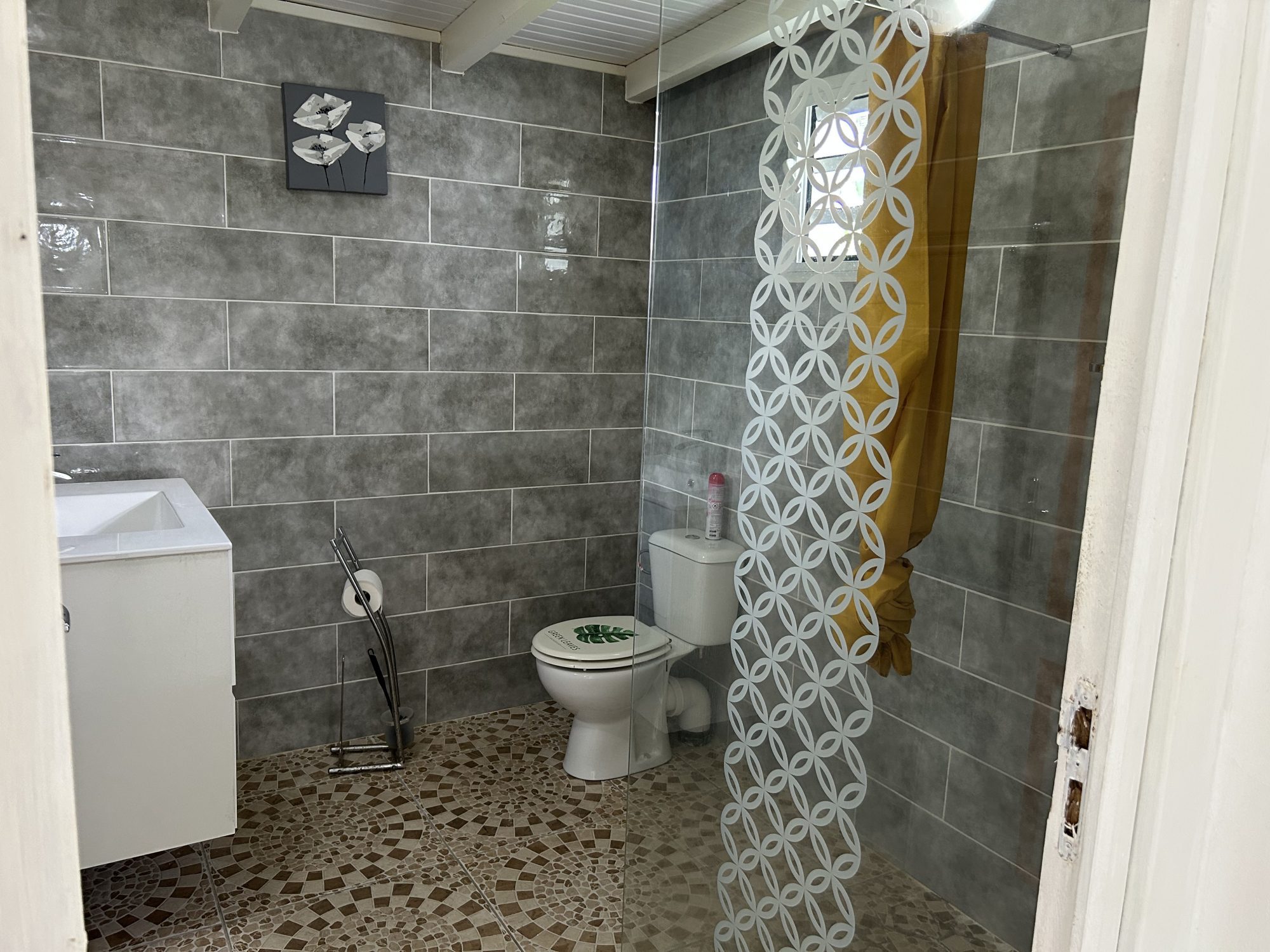 1747263323-lm276-8-original