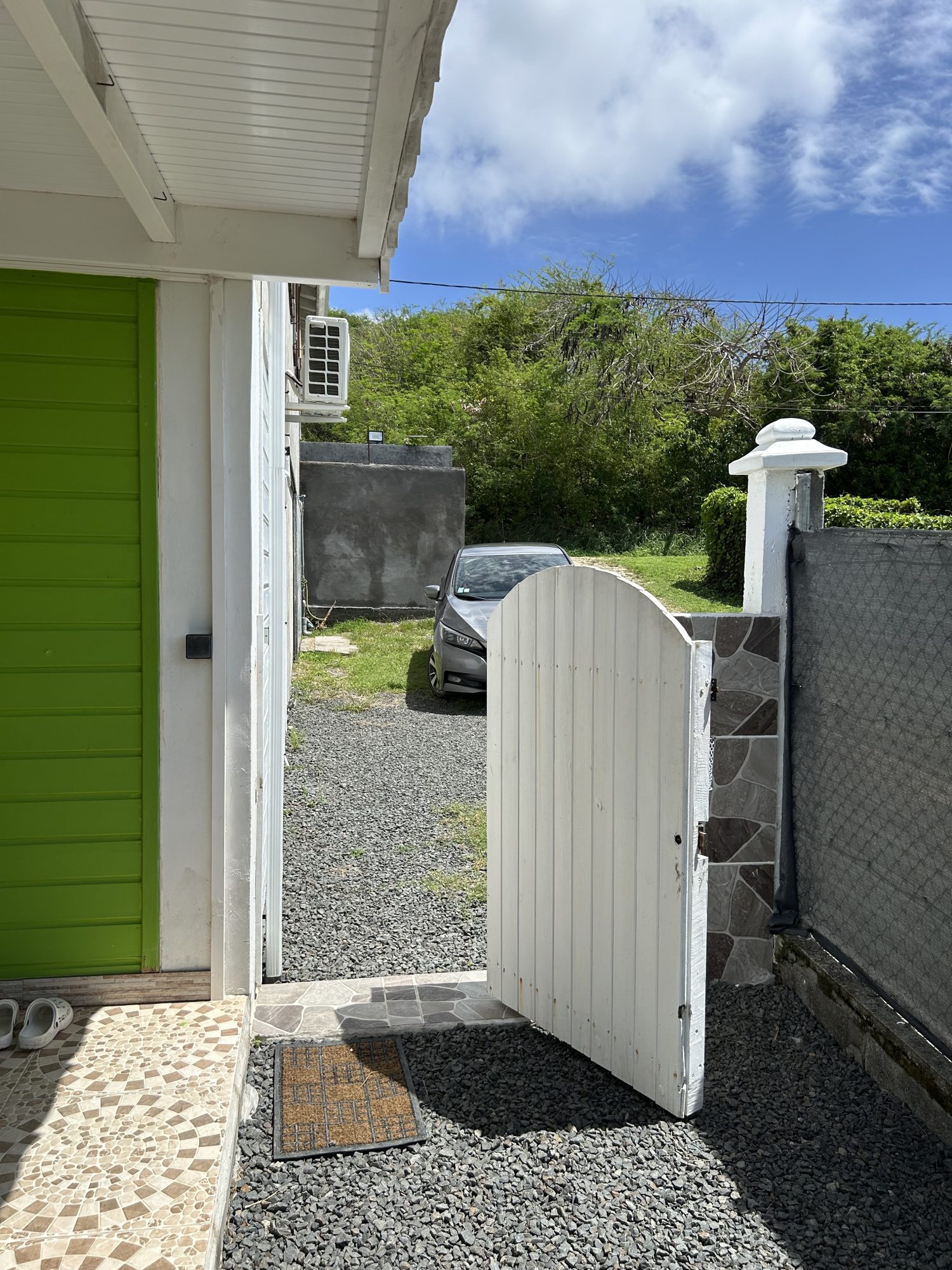 1747263432-lm276-11-original